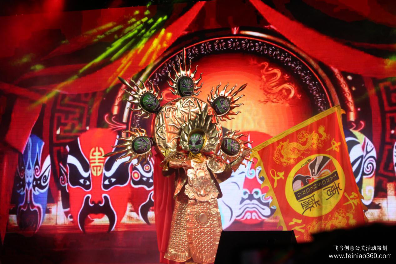 歌舞、小品、魔術(shù)表演……昌崗街舉辦這場(chǎng)關(guān)愛(ài)社區(qū)行活動(dòng)精彩連連